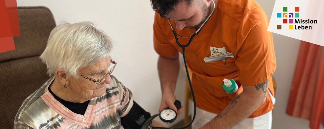 Pflegehilfskraft Teilzeit (m/w/d), 1. Bild